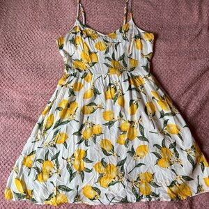 Divided White Dress with Yellow Lemon Print